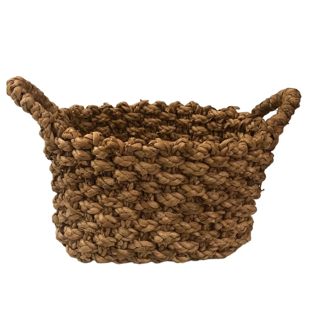 Thick rustic basket weave basket 🧺